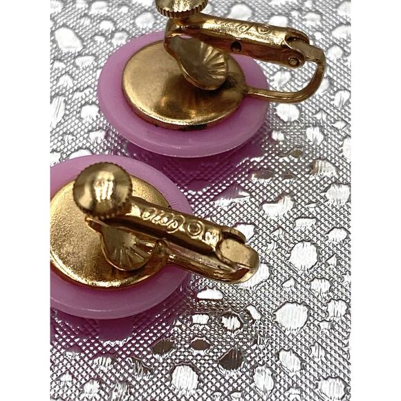 CORO Clips Earrings Pink Lucite Vintage Plastic Dome Gold Tone - Picture 2 of 7